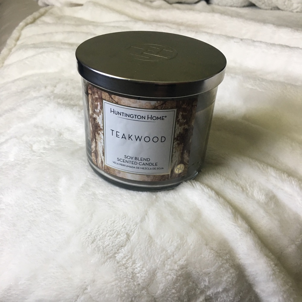 Teakwood candle